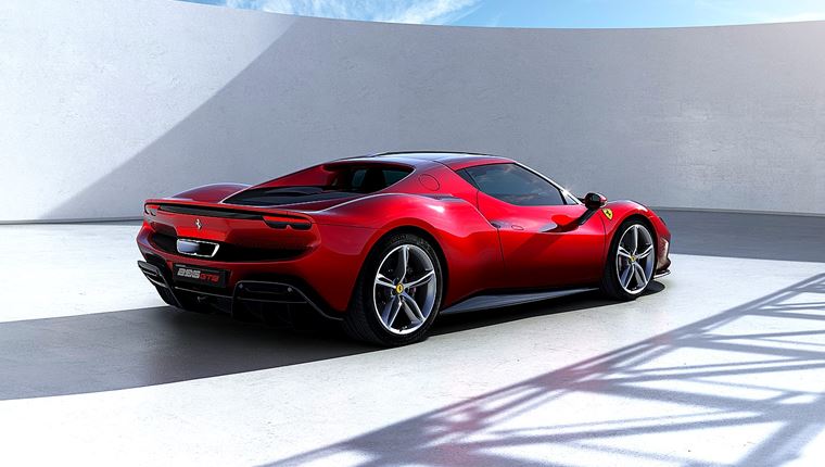 7 επικά αυτοκίνητα που βγαίνουν στους δρόμους το 2022