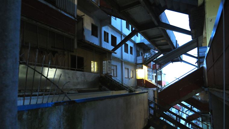 Το ιταλικό lockdown επανέφερε την Καμόρα στην Νάπολη