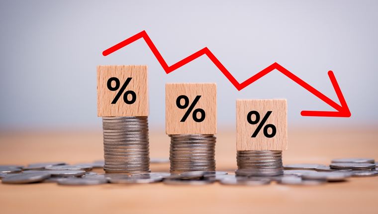 Το πραγματικό κόστος του πληθωρισμού: Πώς &quot;ροκανίζει&quot; τον πλούτο των επενδυτών