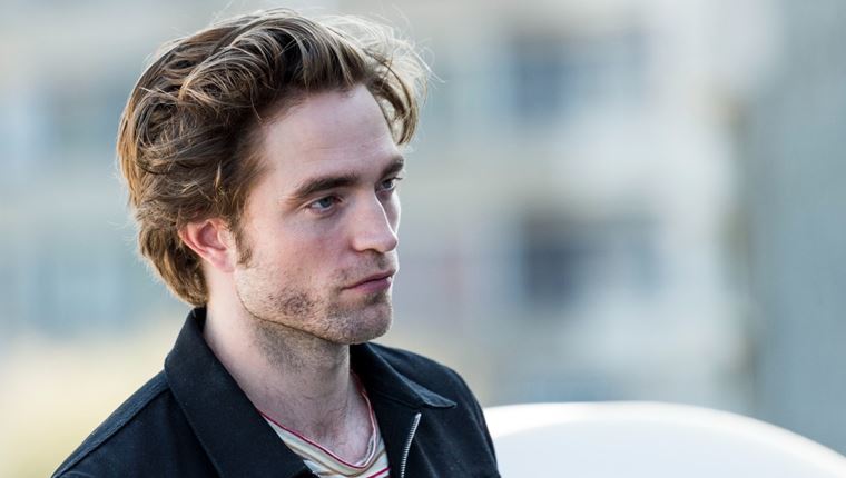 Cargo βερμούδα, όπως του Robert Pattinson