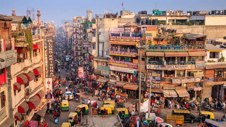 Το πρόβλημα με την έξαρση του κορονοϊού στην Ινδία