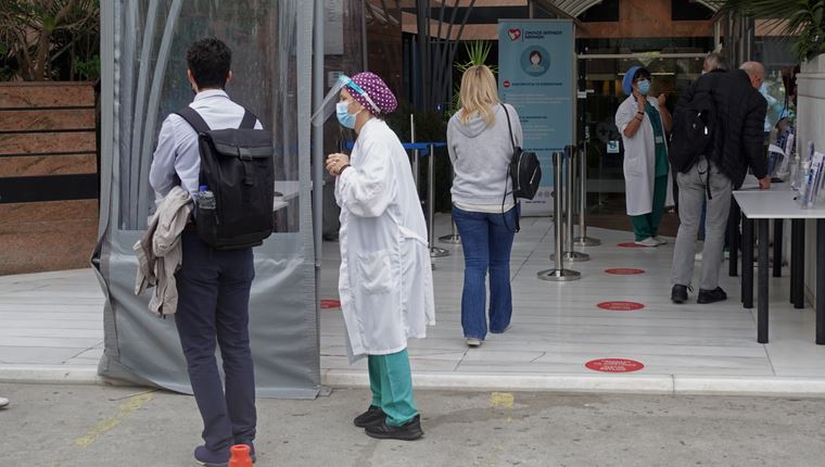 Νέα πρόβλεψη δείχνει τέλος της πανδημίας σε 6-8 μήνες