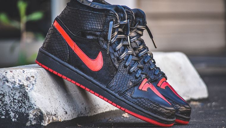 Τα customized Air Jordan 1 sneakers του Elon Musk