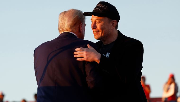 O Donald Trump έκανε τον Elon Musk υπουργό του