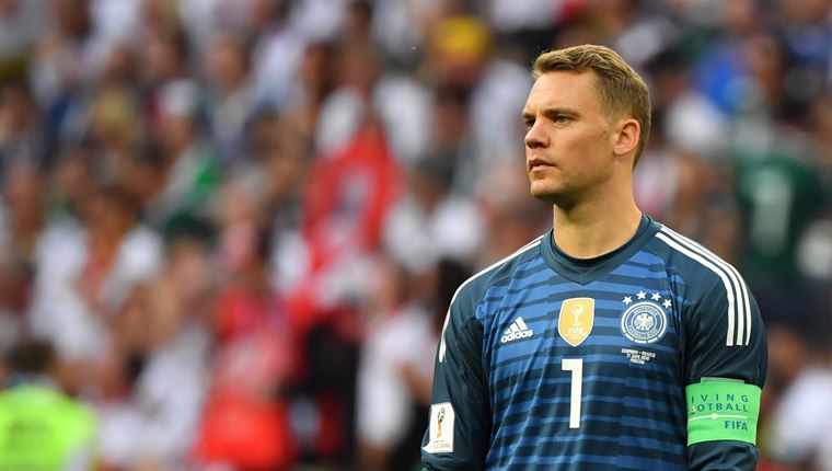 O Manuel Neuer παραμένει το νο.1