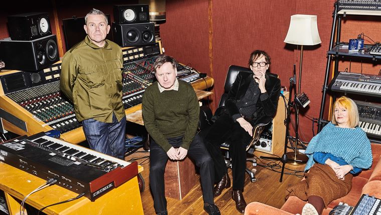 Οι Pulp επέστρεψαν με νέο album μετά από 24 χρόνια-Άκουσε το More