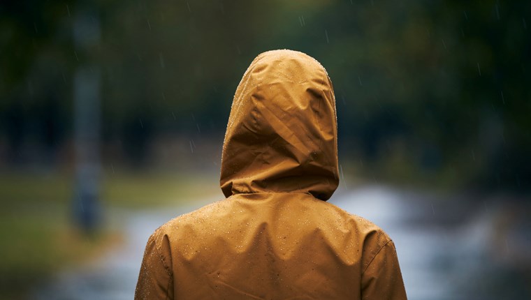 Γιατί είναι καλύτερο να περπατάς όταν βρέχει