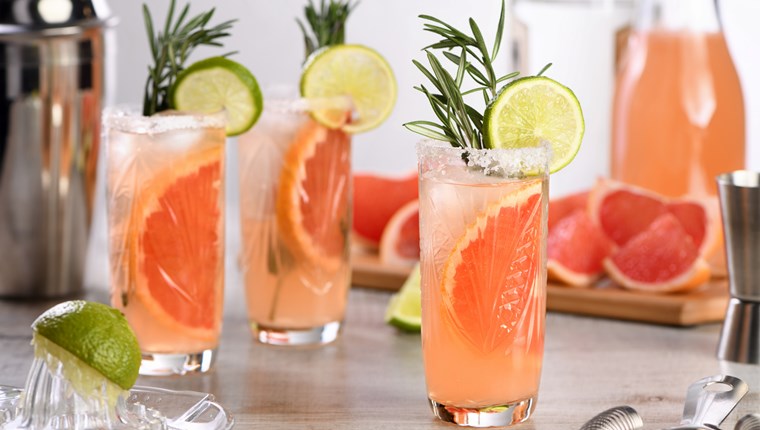 Η ιστορία και η συνταγή του Salty Dog