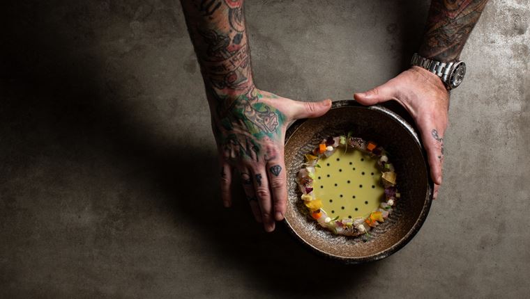 Ο Δημήτρης Κατριβέσης έκανε το THAMA του στην Τήνο