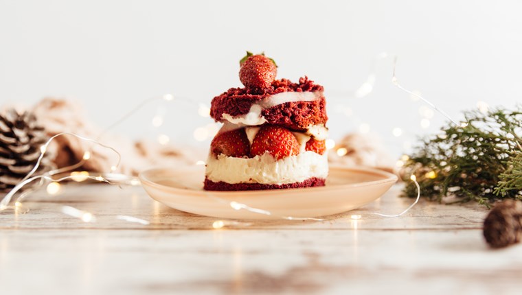 Χριστουγεννιάτικα γλυκά που δεν είναι κουραμπιέδες ή μελομακάρονα