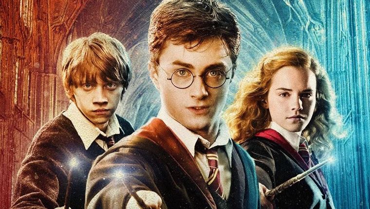 Ένα βιβλίο του Harry Potter μόλις πωλήθηκε 11.000 λίρες