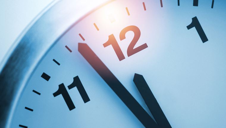 Υπάρχει κάτι που (μάλλον) κάνεις και που μπορεί να επιβραδύνει το χρόνο