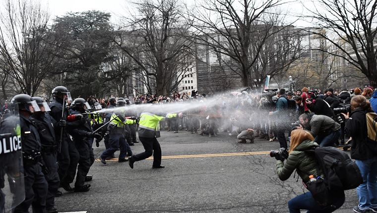Αντίο, αμερικανική ελευθερία του Τύπου;