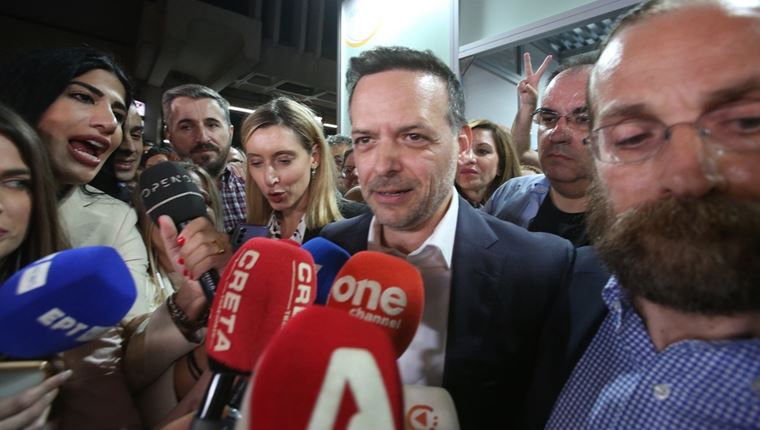 Χάρης Δούκας, o καθηγητής του Πολυτεχνείου που έκανε την ανατροπή στον Δήμο Αθηναίων