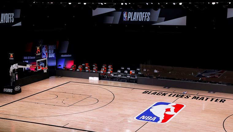 Στο ΝΒΑ γράφεται ιστορία