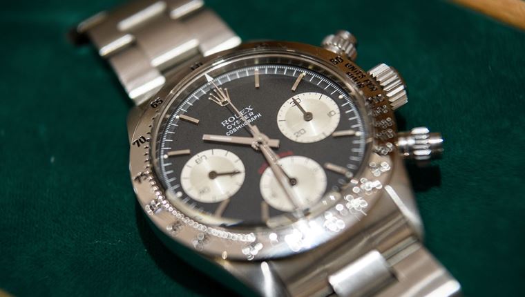 Τα ρολόγια των πιο ισχυρών αντρών του πλανήτη