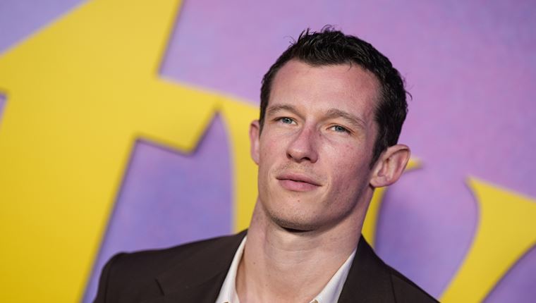 O Callum Turner είναι μάλλον ο νέος James Bond και αυτές είναι μερικές σκέψεις μας