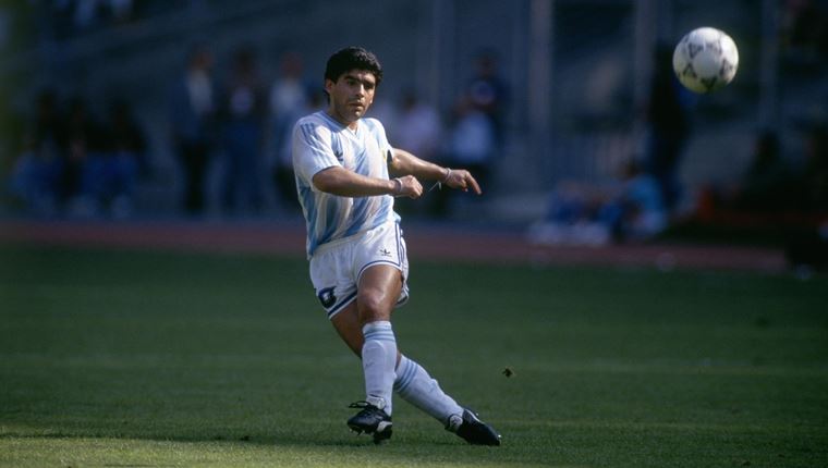 Γιατί ο Maradona αποτελούσε μεγαλύτερο ποδοσφαιρικό asset από Messi και Ronaldo