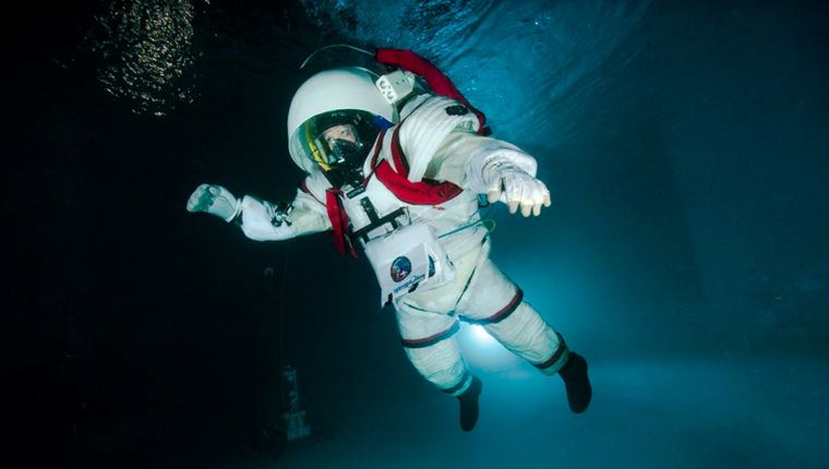 Η προπόνηση των αστροναυτών για τη Σελήνη