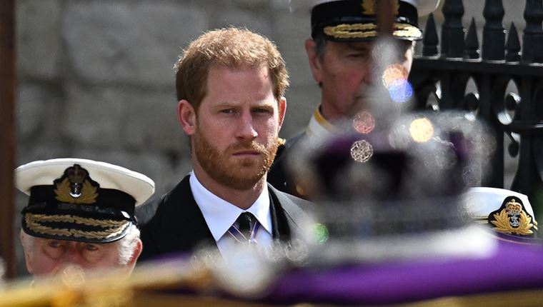 Ο πρίγκιπας Harry θέλει να επιστρέψει στο παλάτι