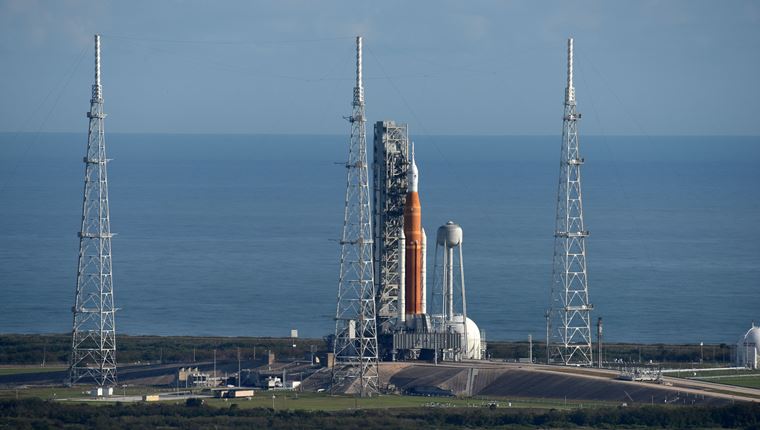 Το Orion της NASA έφτασε 130 χιλιόμετρα από τη Σελήνη