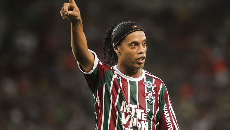 Ο Ronaldinho μπαίνει στο Survivor