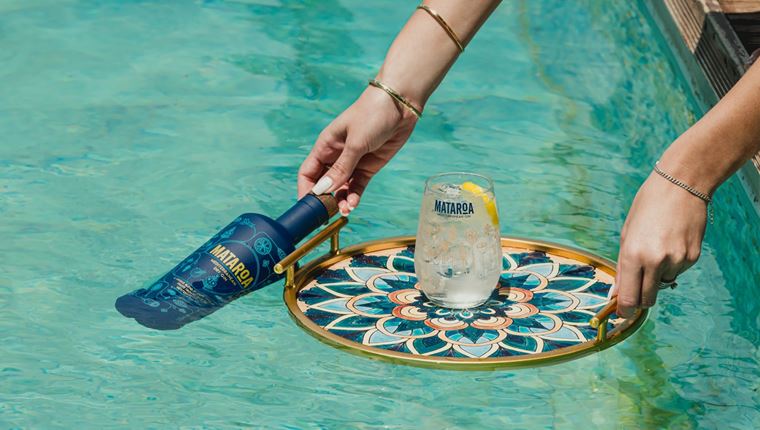 To Mataroa με το Baba Au Rum πάνε Costa Navarino