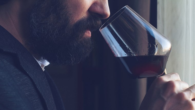 Απολαμβάνοντας το κρασί όπως οι οινογνώστες