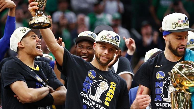 Όλα τα ρεκόρ που κατέρριψαν οι Warriors φέτος στο NBA