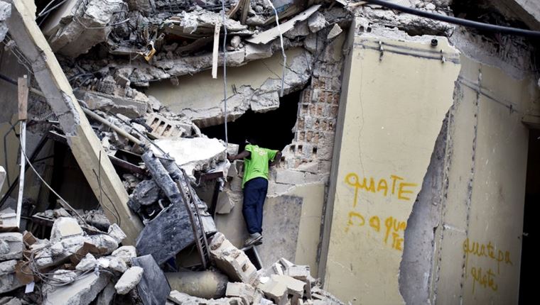 Ο τρομακτικός σεισμός των 7,2 Ρίχτερ στην Αϊτή