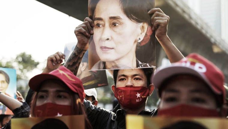 Τι γνωρίζουμε για το πραξικόπημα της Μιανμάρ