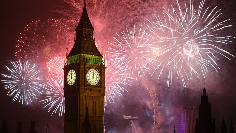 Για 100η χρονιά η καμπάνα του Big Ben θα χτυπήσει τα μεσάνυχτα