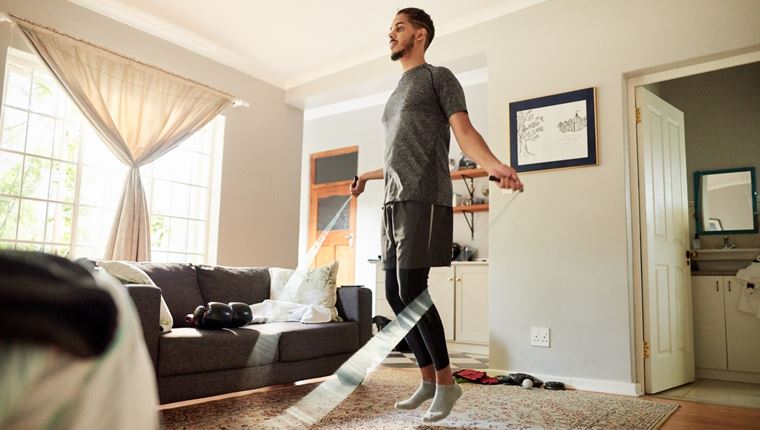 3 αποτελεσματικές ασκήσεις για να μπεις στον κόσμο του fitness