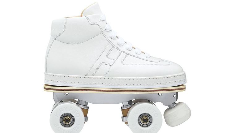 O οίκος Hermès λανσάρει sneakers που γίνονται rollers