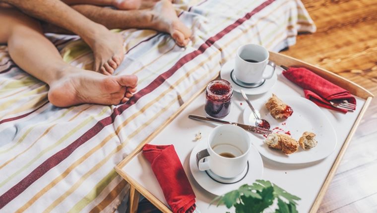 Πώς το πρωινό σεξ μπορεί να βελτιώσει την υγεία σου
