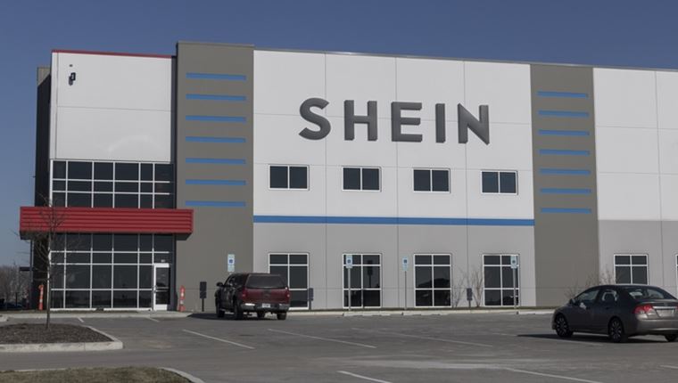 15 εκατ. δολάρια από τη Shein για τη βελτίωση των εργασιακών συνθηκών στα εργοστάσιά της