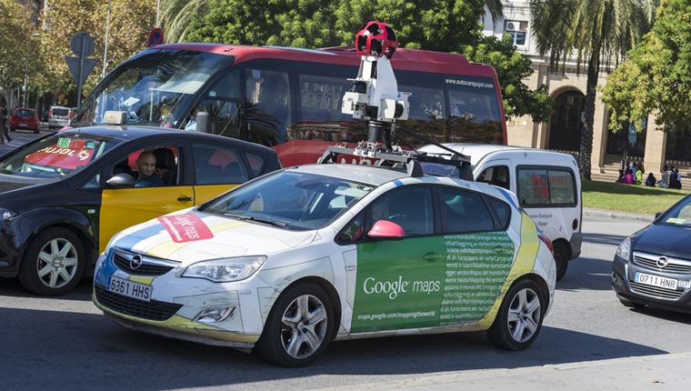 Πώς θα &#39;εξαφανίσεις&#39; το σπίτι σου από το Google Street View και γιατί πρέπει να το κάνεις
