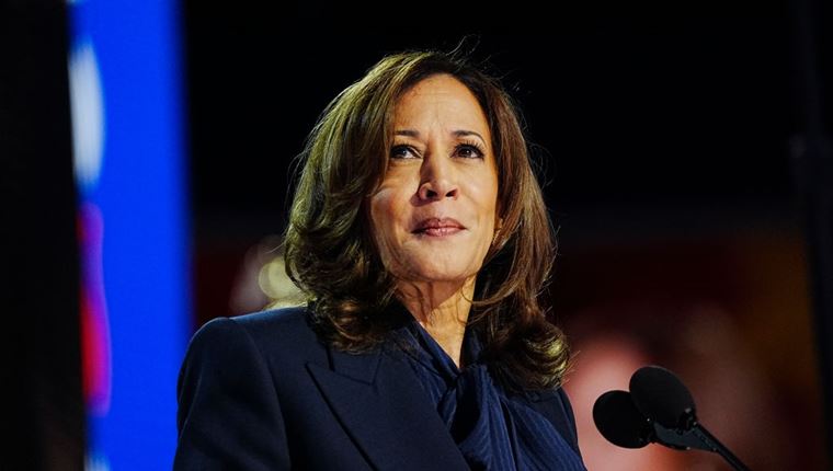 'Η Αμερική είναι έτοιμη να γυρίσει τη σελίδα του Trump', λέει η Kamala Harris