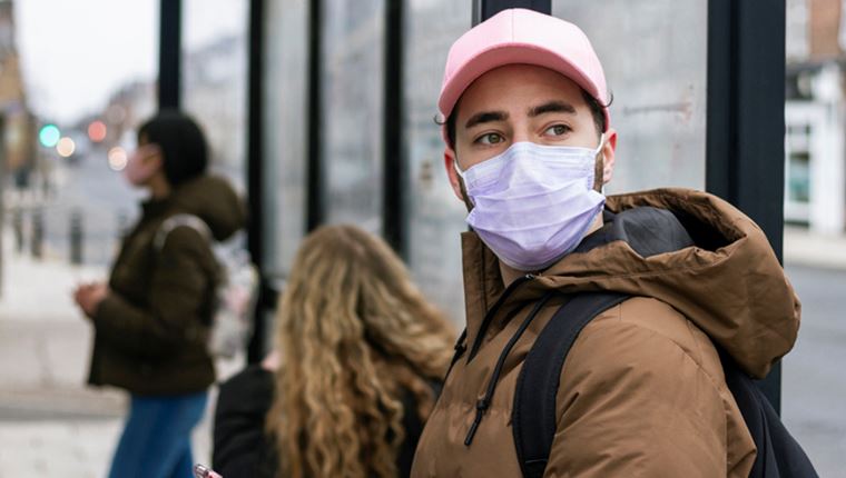 Κορονοϊός: Μαύρη Δευτέρα με 105 θανάτους και 608 διασωληνωμένους