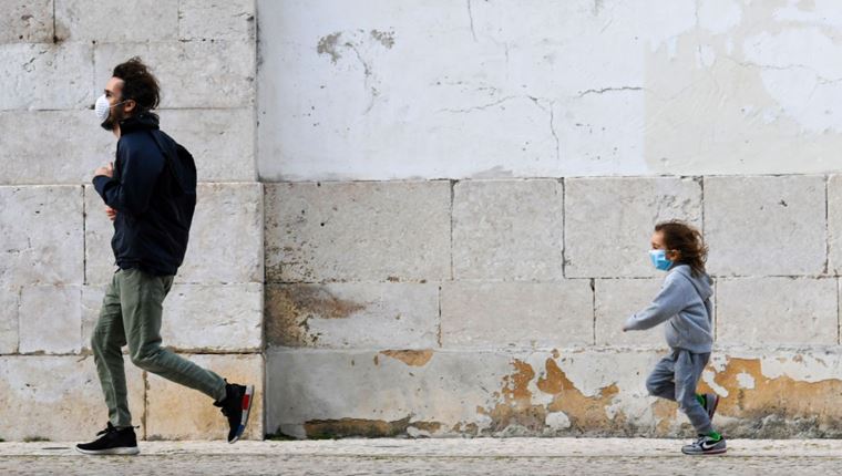 Οι επίσημες οδηγίες για μέτρα δημόσιας υγείας, μάσκες και αποστάσεις