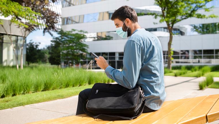 Κορονοϊός: 3.073 νέα κρούσματα και 45 θάνατοι