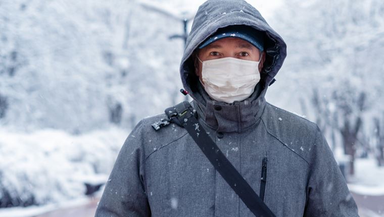 Κορονοϊός: Νέα ψυχρολουσία με 111 θανάτους