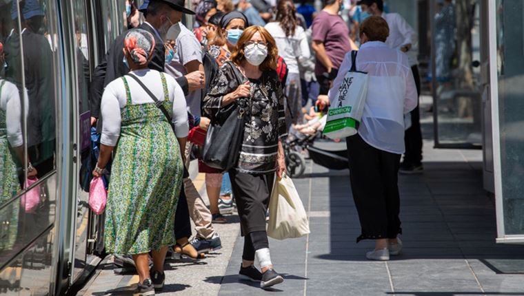 Κορονοΐός: 781 νέα κρούσματα