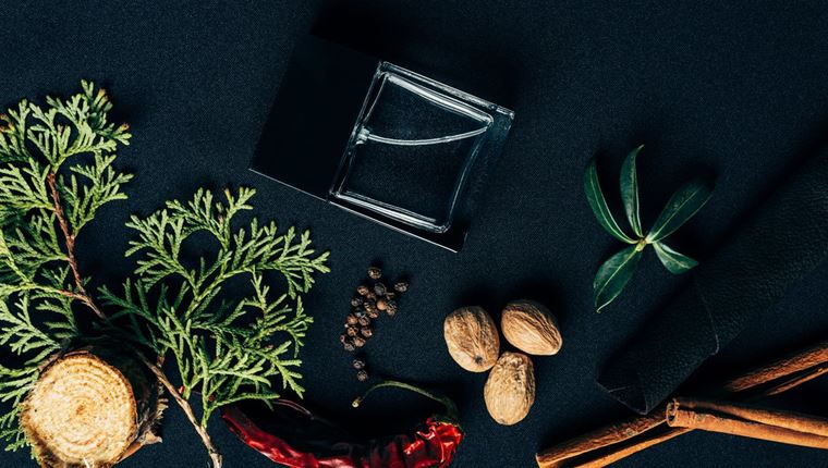 Κάποια από τα καλύτερα πικάντικα αντρικά αρώματα