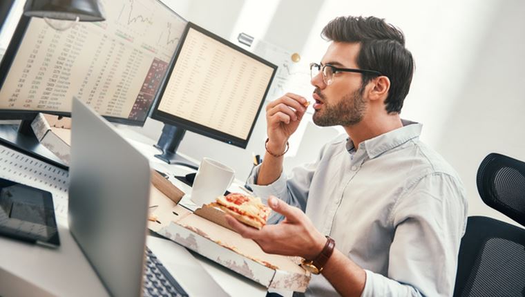 Μήπως παχαίνεις λόγω δουλειάς;