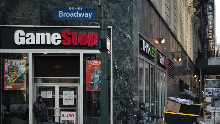 Πώς εξηγείται η φρενίτιδα με τις meme stocks του GameStop