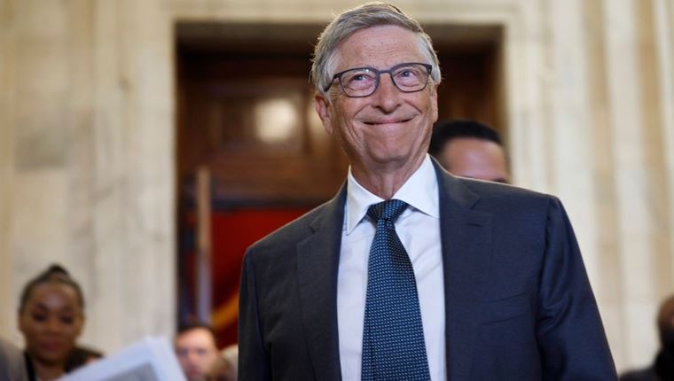 Αυτές είναι οι 4 σειρές που προτείνει ο Bill Gates για να γίνεις καλύτερος