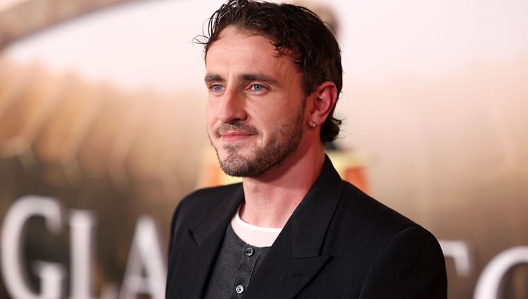 Ο Paul Mescal πουλάει τα ρούχα του Gladiator II