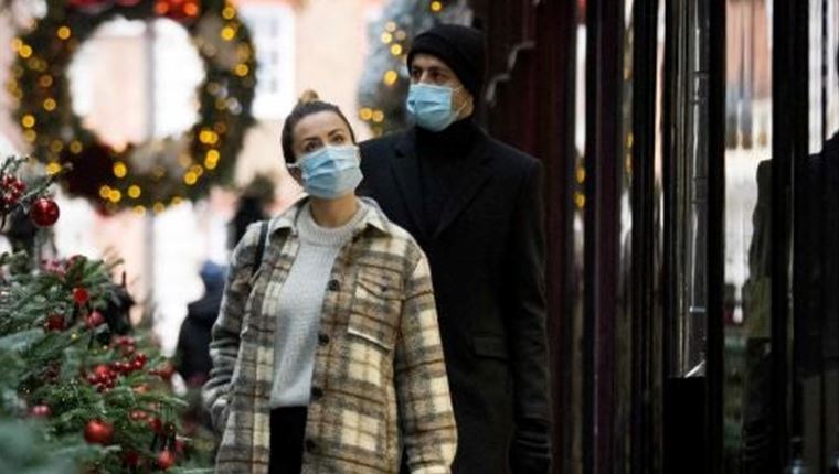 Κορονοϊός: Νέο αρνητικό ρεκόρ με 35.580 κρούσματα