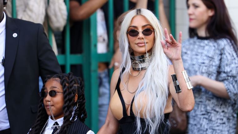 Kim Kardashian, μία επαγγελματίας socialite